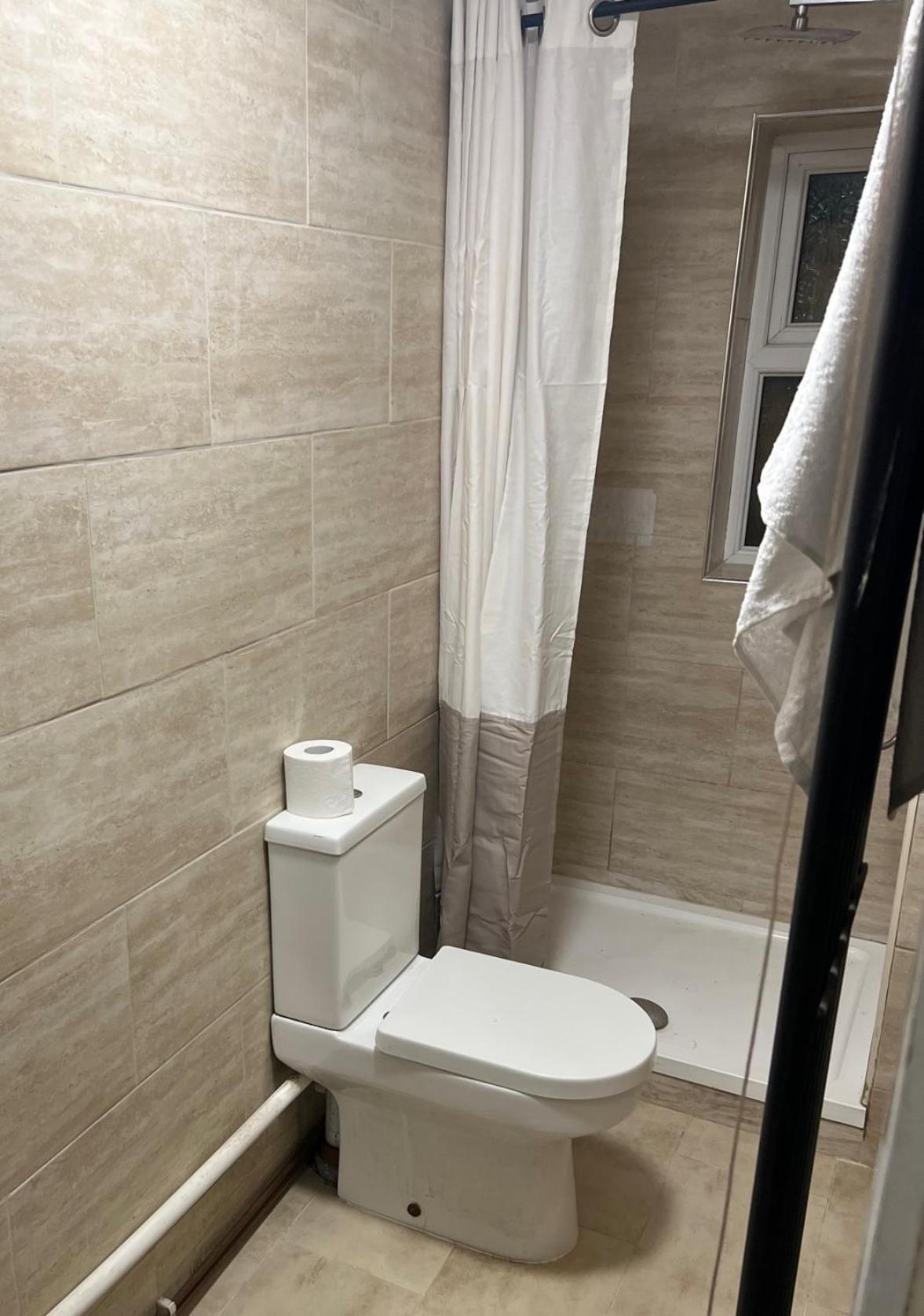 New Flat, Own Bathroom, Sitting Room & Large Bedroom - Walsall Bescot Екстериор снимка